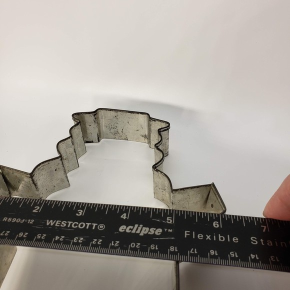 Vintage Extra Large 9” Tin Metal Cookie Cutter, Preacher Quaker Wearing a Hat - Picture 6 of 9